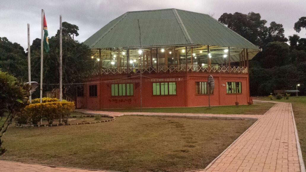 Iwokrama River Lodge Makari 外观 照片